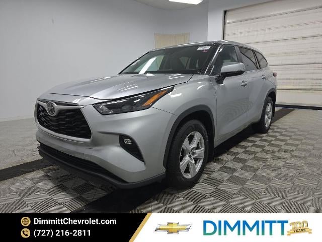 2024 Toyota Highlander LE