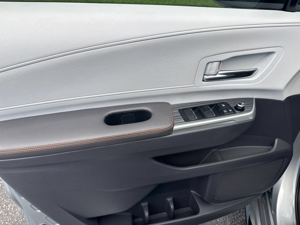 2021 Toyota Sienna XSE
