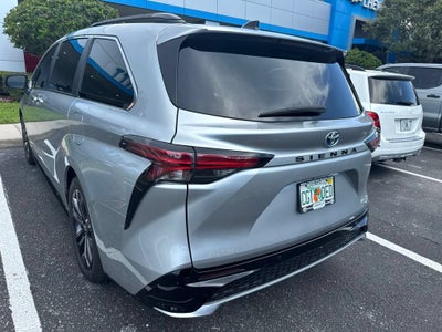 2021 Toyota Sienna XSE