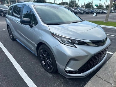2021 Toyota Sienna XSE