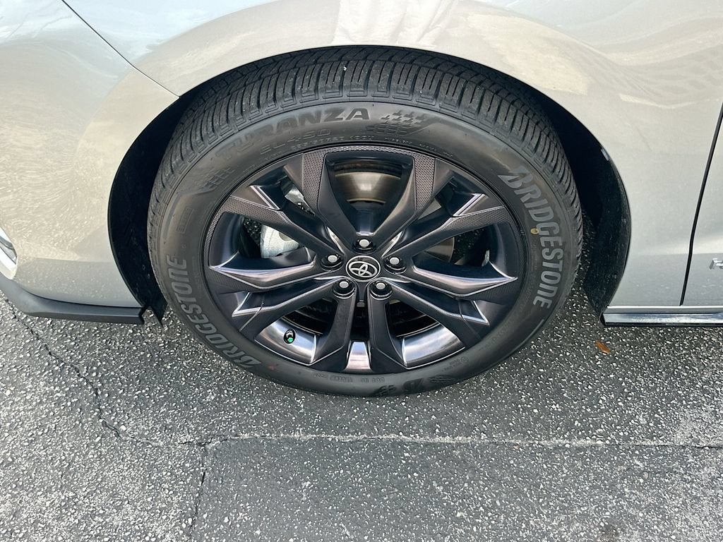2021 Toyota Sienna XSE