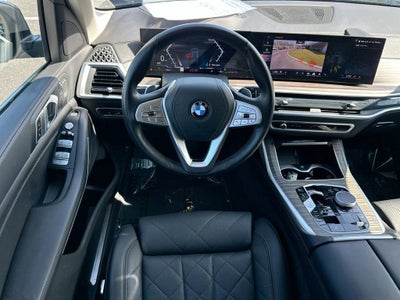 2024 BMW X7 xDrive40i