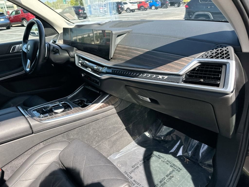 2024 BMW X7 xDrive40i