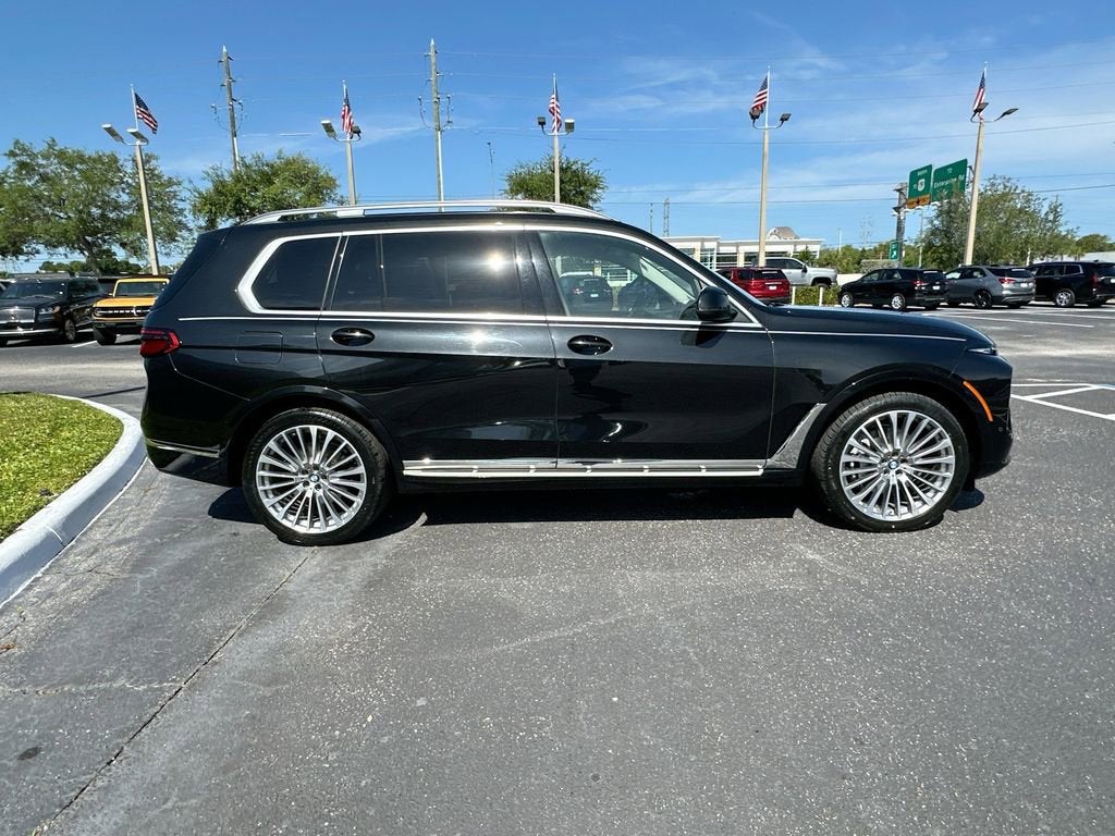 2024 BMW X7 xDrive40i
