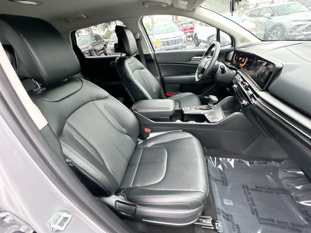 2026 Kia Sportage EX - Photo 27