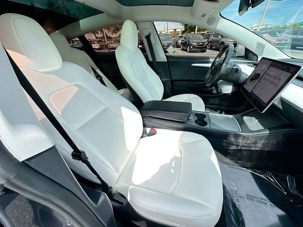 2023 Tesla Model 3 Base
