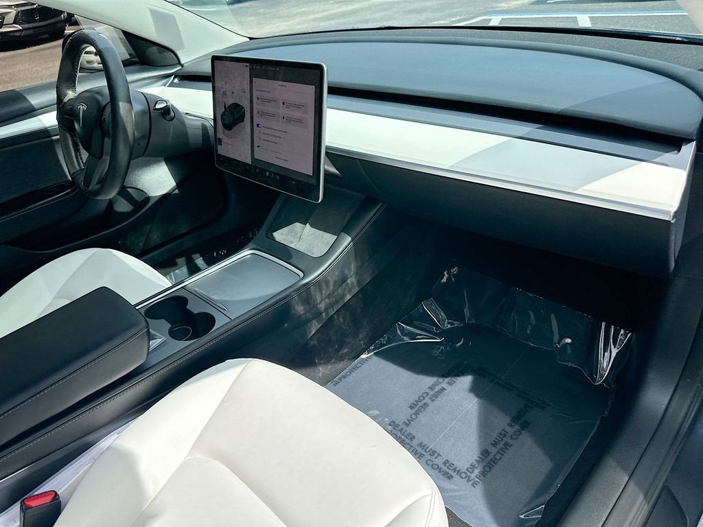 2023 Tesla Model 3 Base