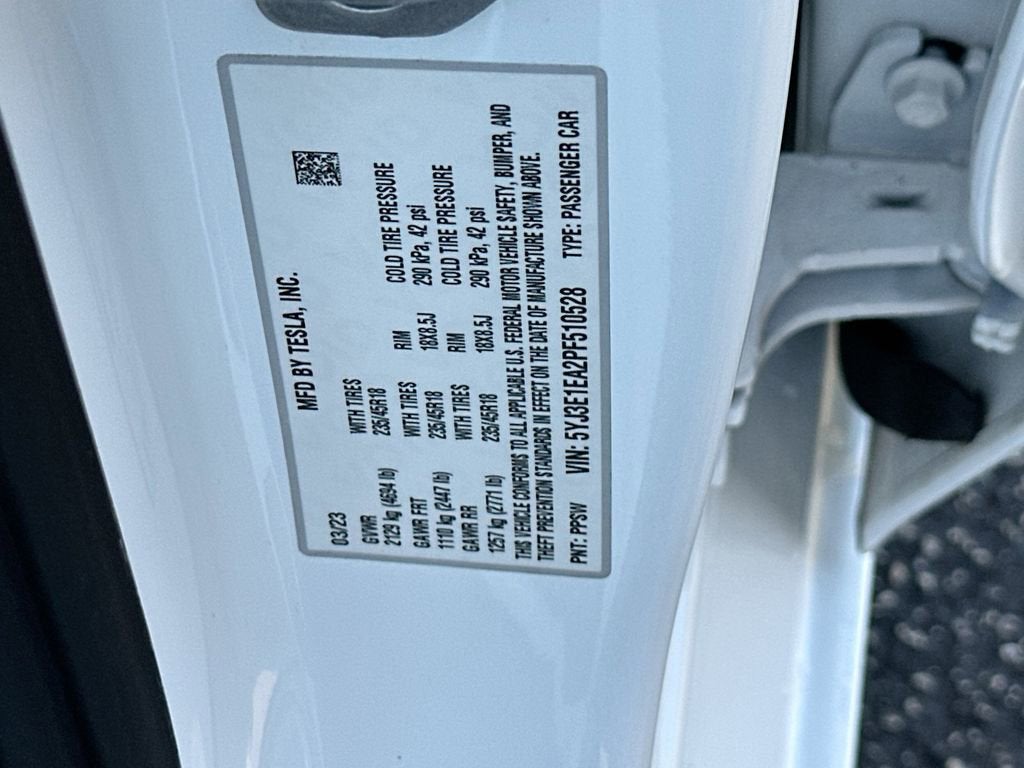 2023 Tesla Model 3 Base