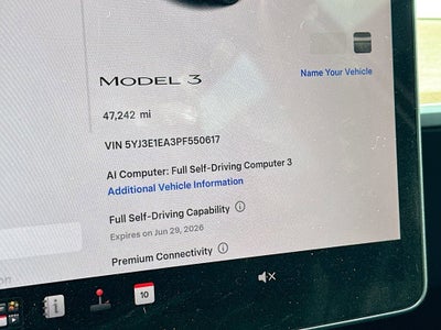 2023 Tesla Model 3 Base