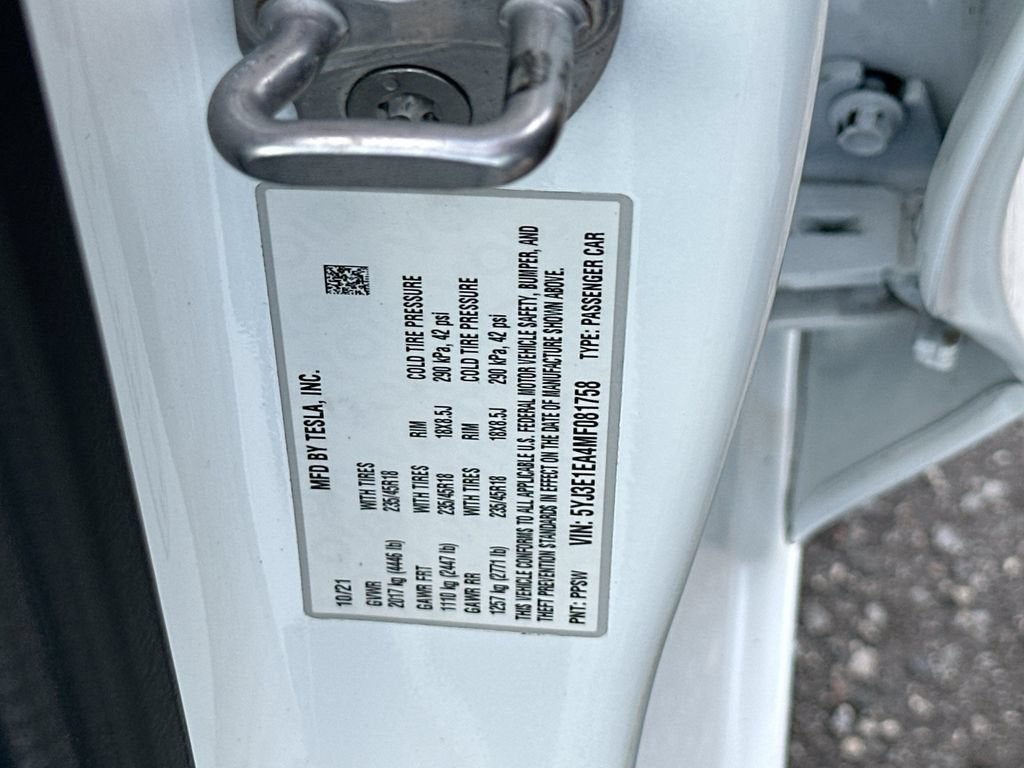 2021 Tesla Model 3 Standard Range Plus