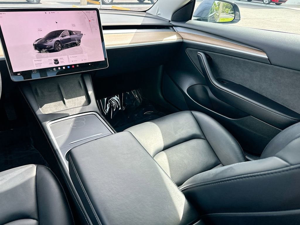 2023 Tesla Model 3 Base