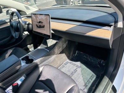 2023 Tesla Model 3 Base
