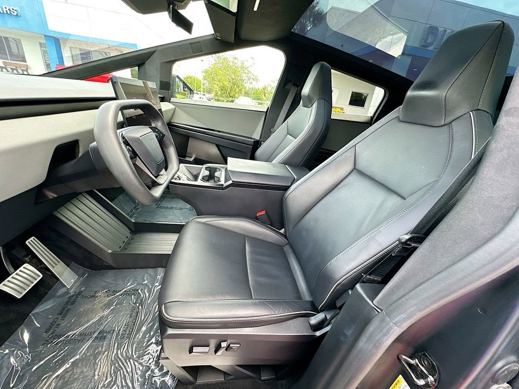 2024 Tesla Cybertruck Base