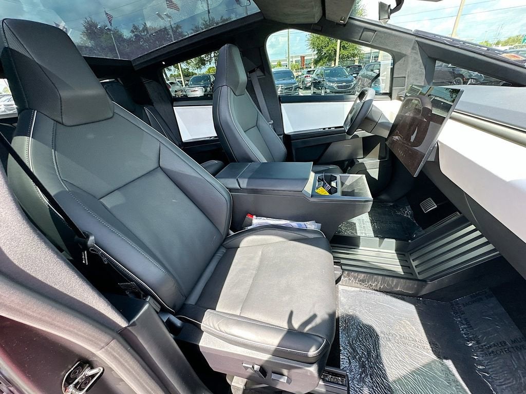 2024 Tesla Cybertruck Base