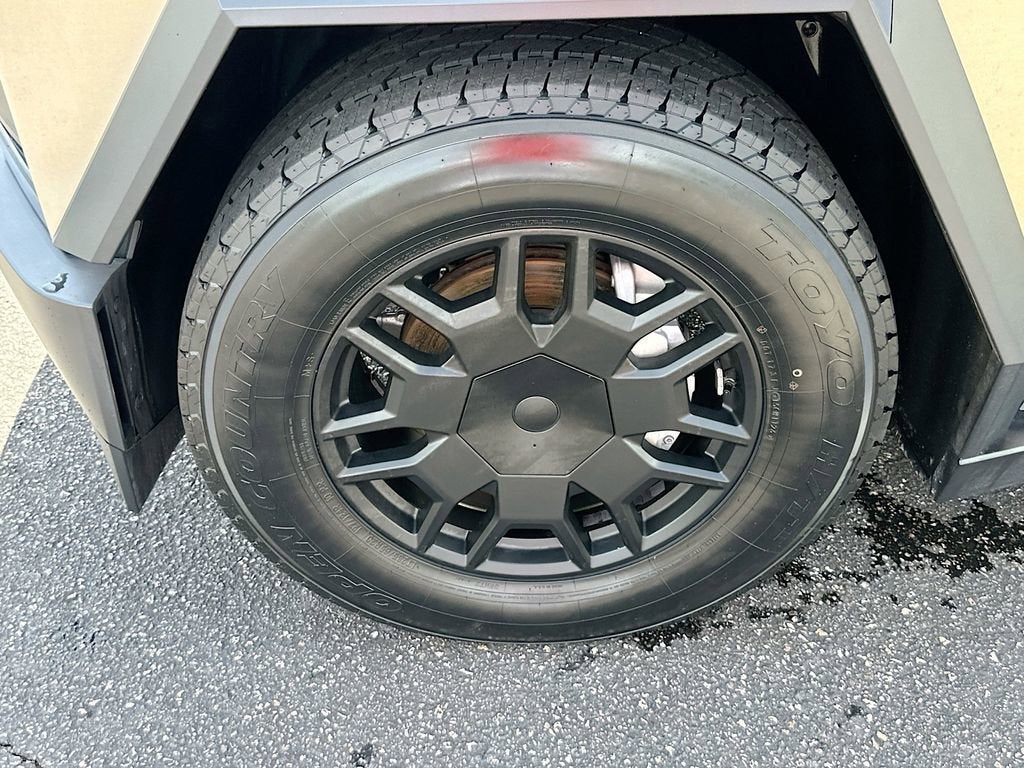 2024 Tesla Cybertruck Base