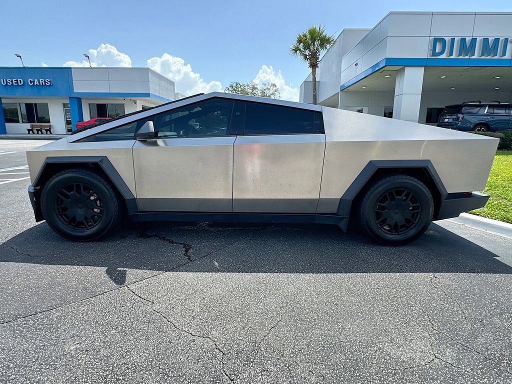 2024 Tesla Cybertruck Base