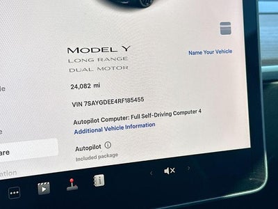 2024 Tesla Model Y Long Range