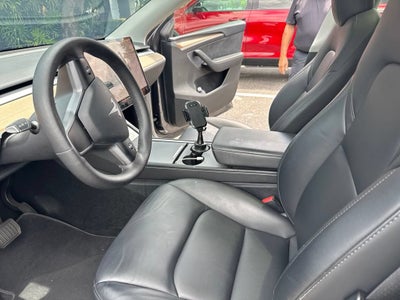 2024 Tesla Model Y Long Range
