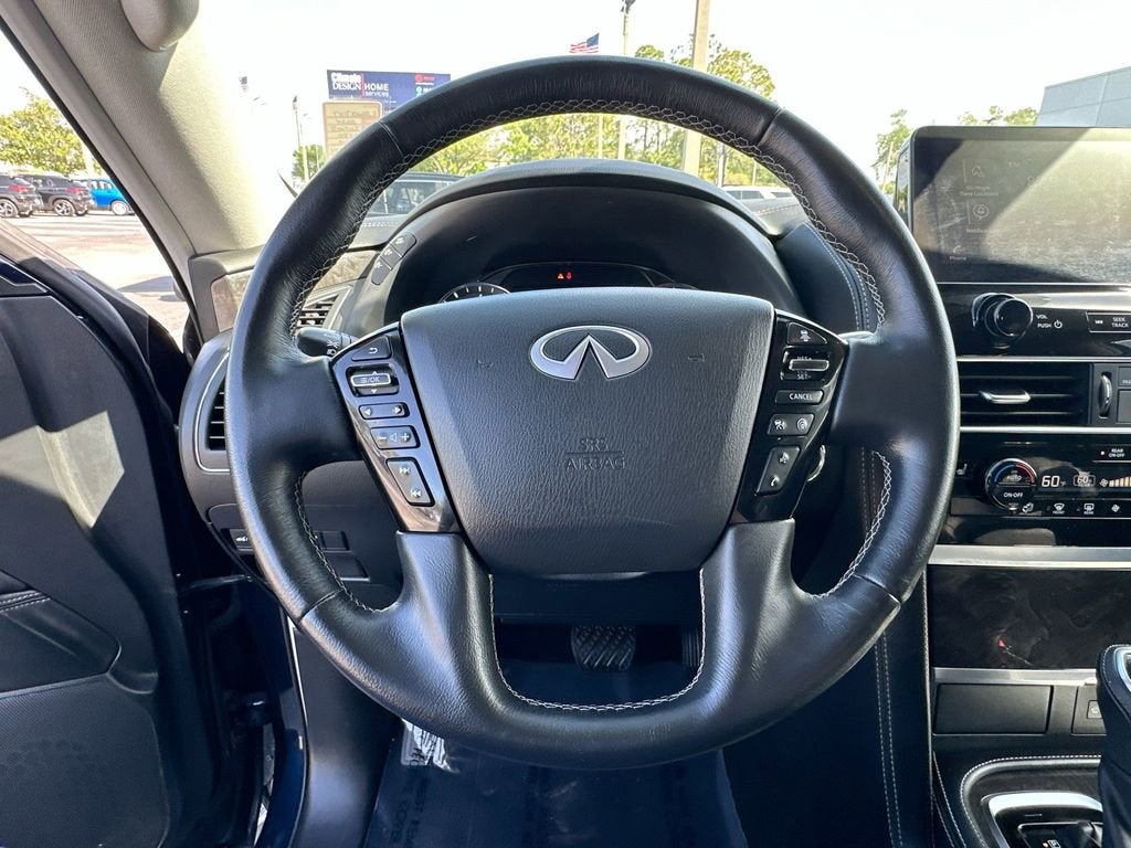 2024 INFINITI QX80 LUXE