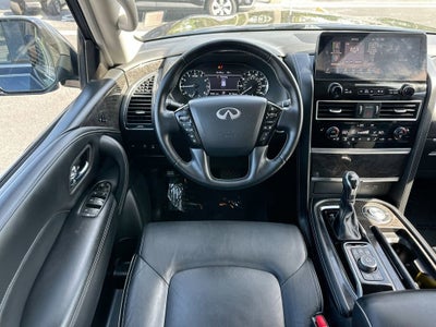 2024 INFINITI QX80 LUXE