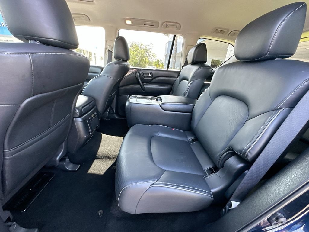 2024 INFINITI QX80 LUXE