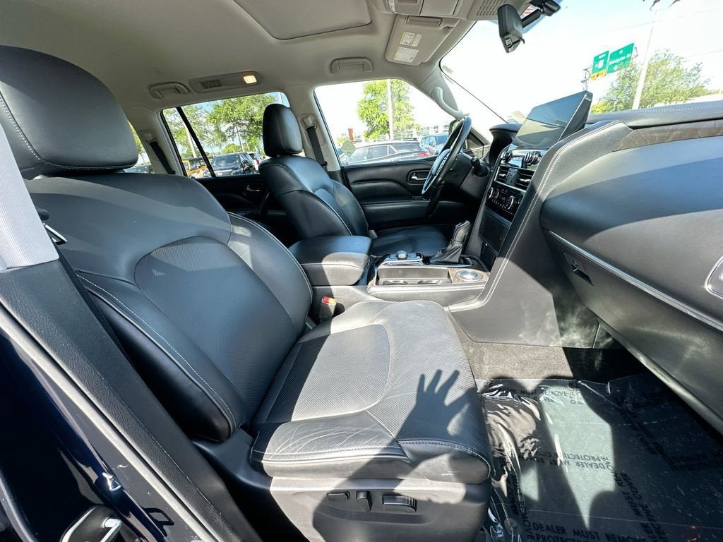 2024 INFINITI QX80 LUXE