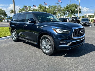 2024 INFINITI QX80 LUXE