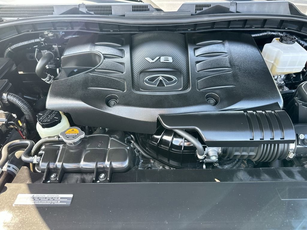 2024 INFINITI QX80 LUXE