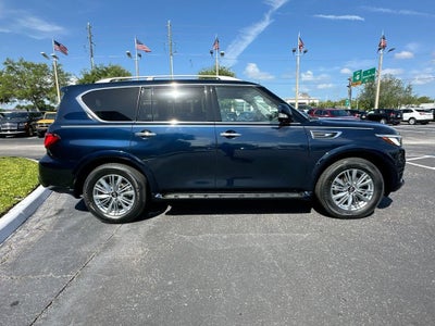 2024 INFINITI QX80 LUXE