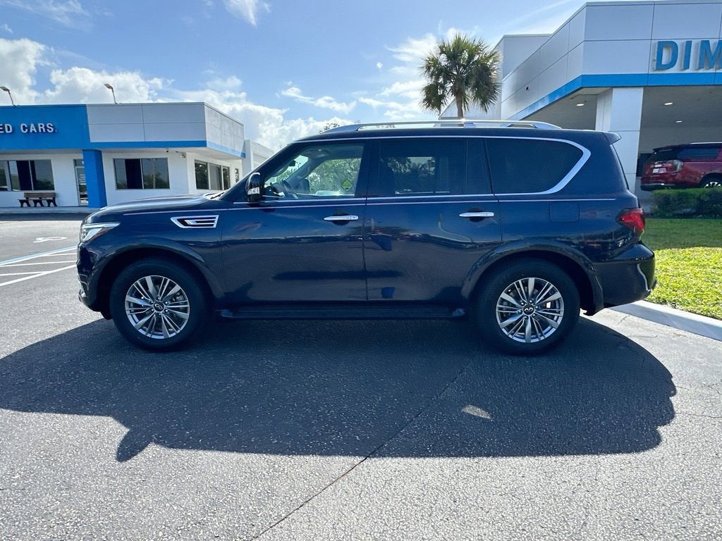 2024 INFINITI QX80 LUXE