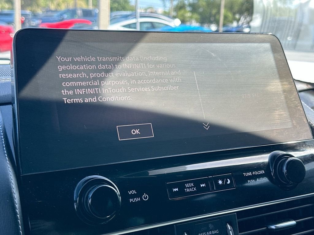 2024 INFINITI QX80 SENSORY