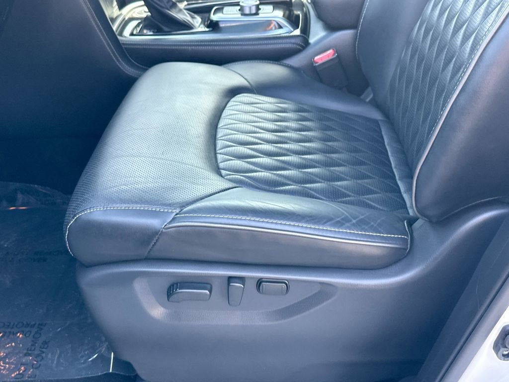 2024 INFINITI QX80 SENSORY