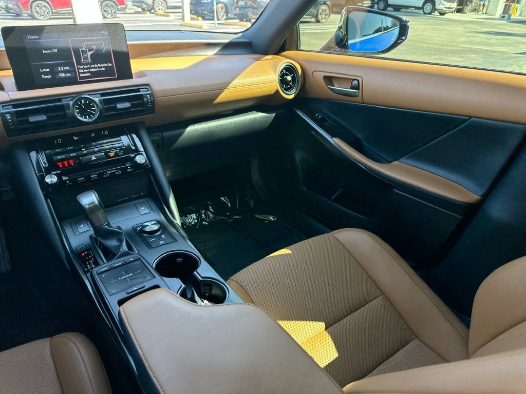 2025 Lexus IS 350 F SPORT Design