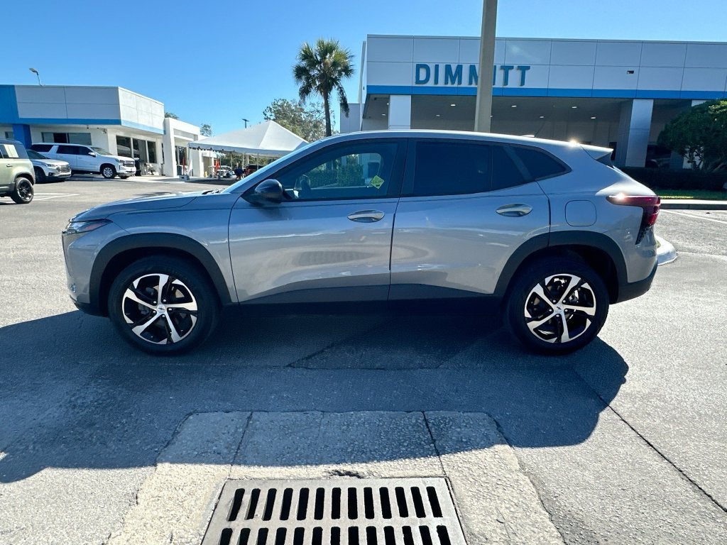 2024 Chevrolet Trax RS - Photo 8