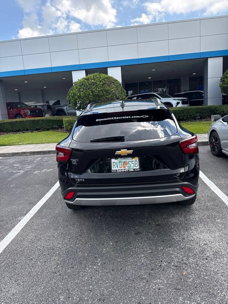 2025 Chevrolet Trax LT