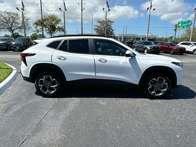 2025 Chevrolet Trax LT