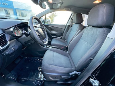 2022 Chevrolet Trax LS