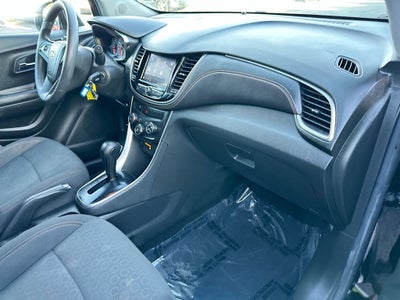 2022 Chevrolet Trax LS