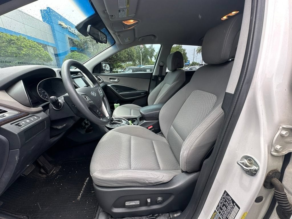 2018 Hyundai Santa Fe SE