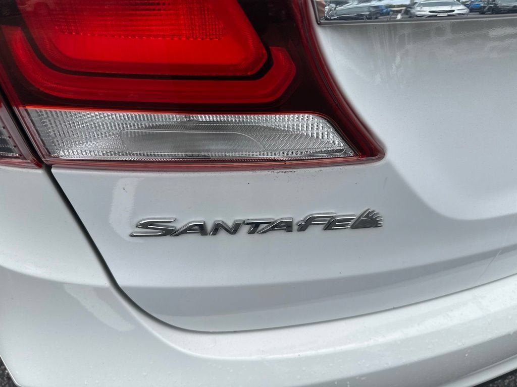 2018 Hyundai Santa Fe SE