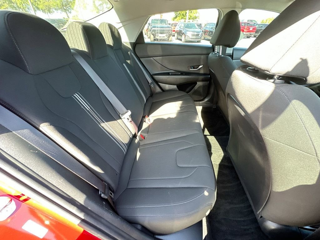 2023 Hyundai Elantra Hybrid Blue