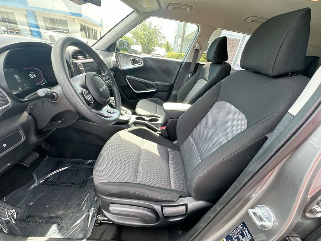 2025 Kia Soul LX