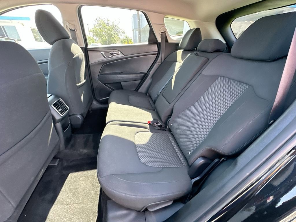 2025 Kia Sportage LX