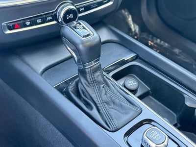 2019 Volvo XC60 T5 Momentum