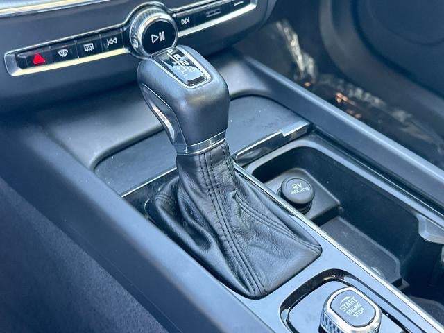 2019 Volvo XC60 T5 Momentum