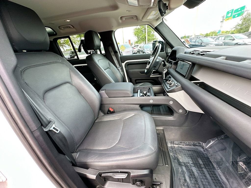 2023 Land Rover Defender 110 S