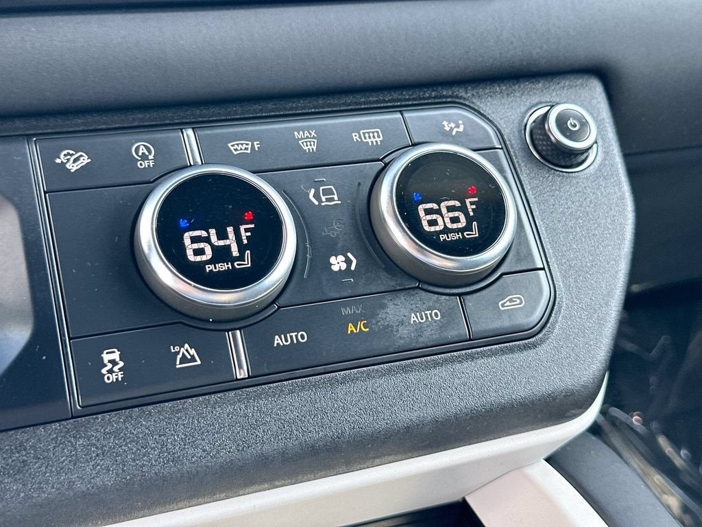 2025 Land Rover Defender S