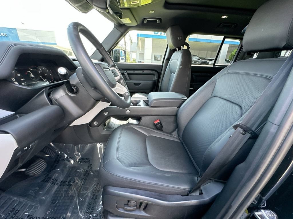 2025 Land Rover Defender S