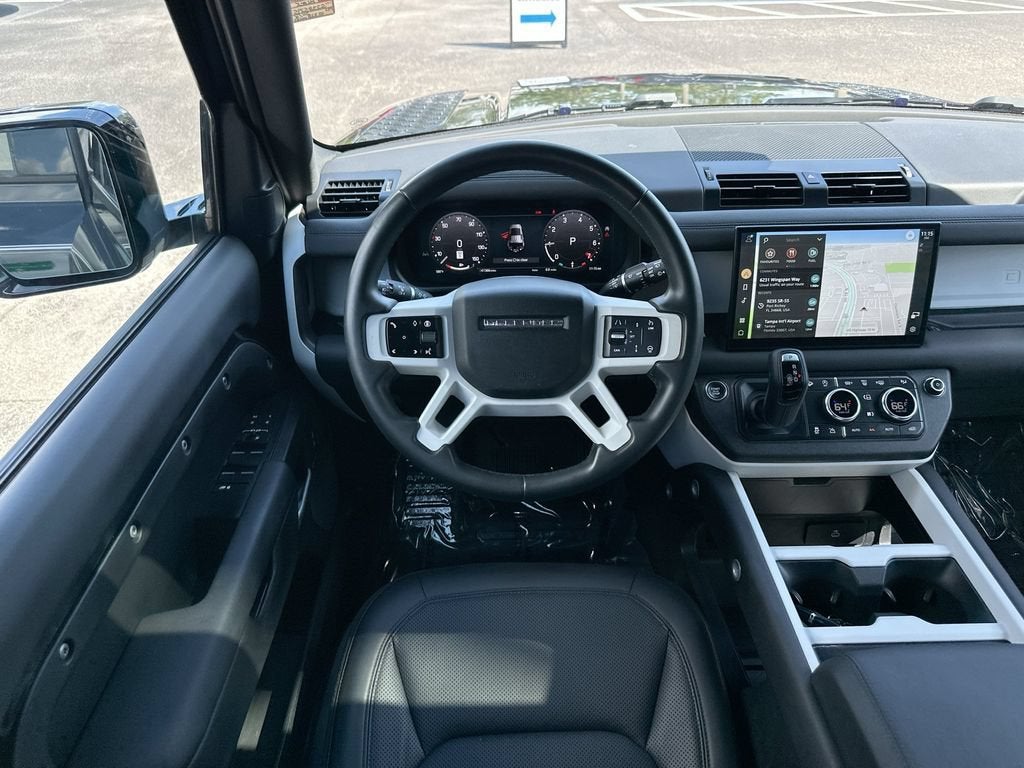 2025 Land Rover Defender S