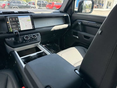 2025 Land Rover Defender S